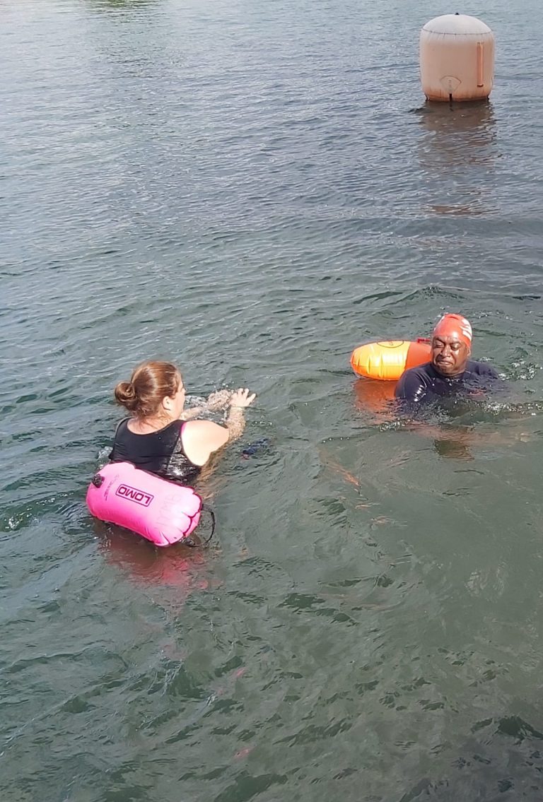 cold-water-swimming-inductions-herts-young-mariners-base