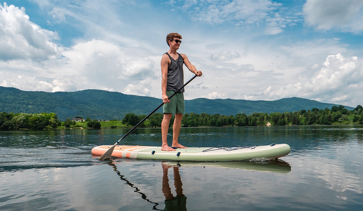 Paddle-Boarding-in-Hertfordshire Paddle Boarding in Hertfordshire - HYMB